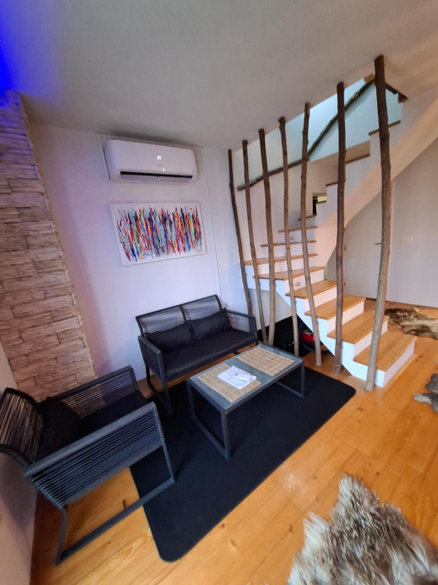 Holidayhouse * Visoko
